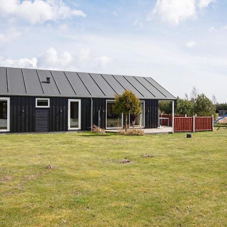 6 Person Holiday Home In V Ggerl Se Bøtø By Eksteriør bilde