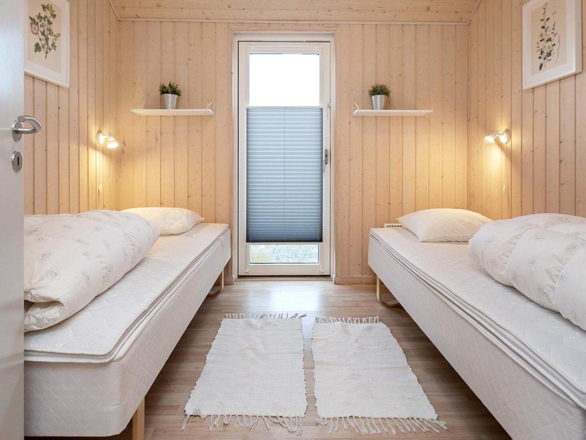 6 Person Holiday Home In V Ggerl Se Bøtø By Eksteriør bilde